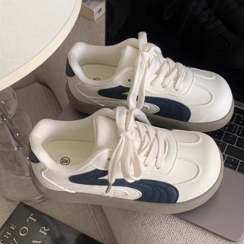 Guipure Lace Panel - Vintage Women Chunky Sneakers White Navy
